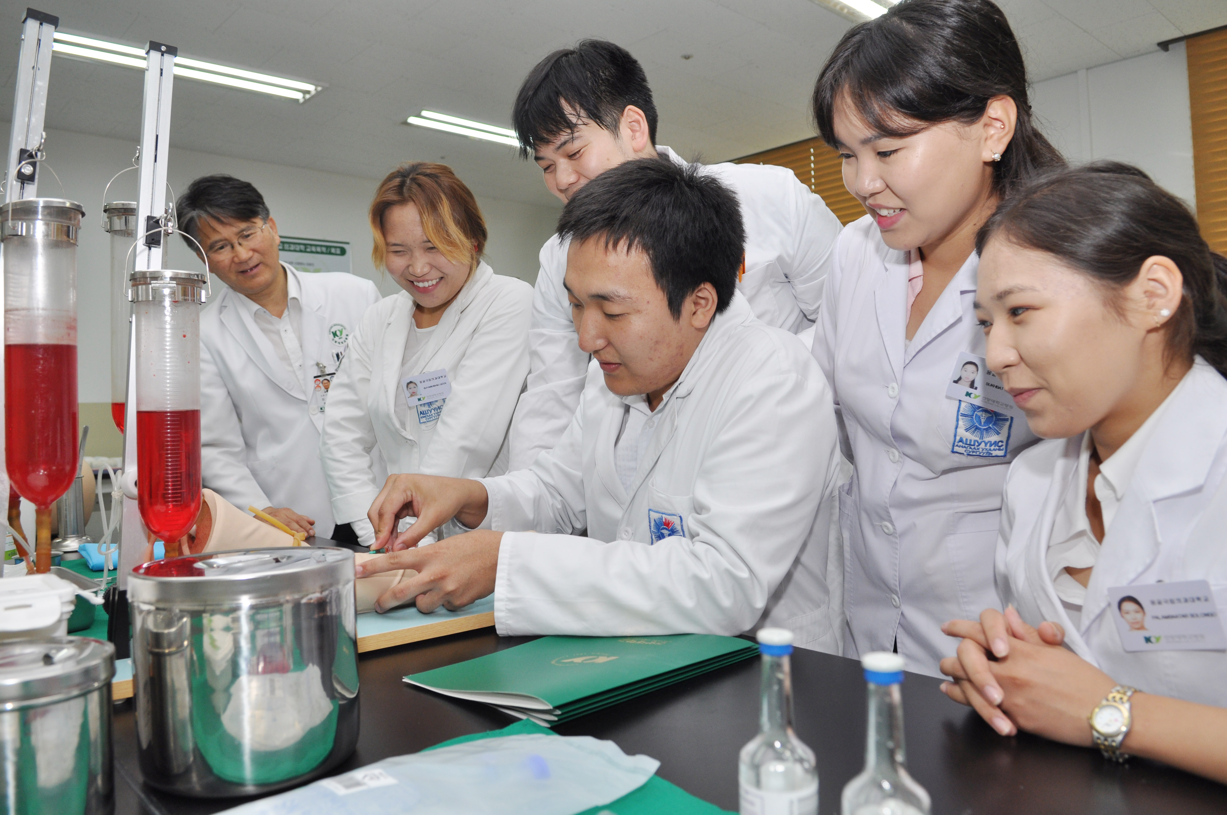 언론속의 건양 > 글로벌건양·라운지 > ]